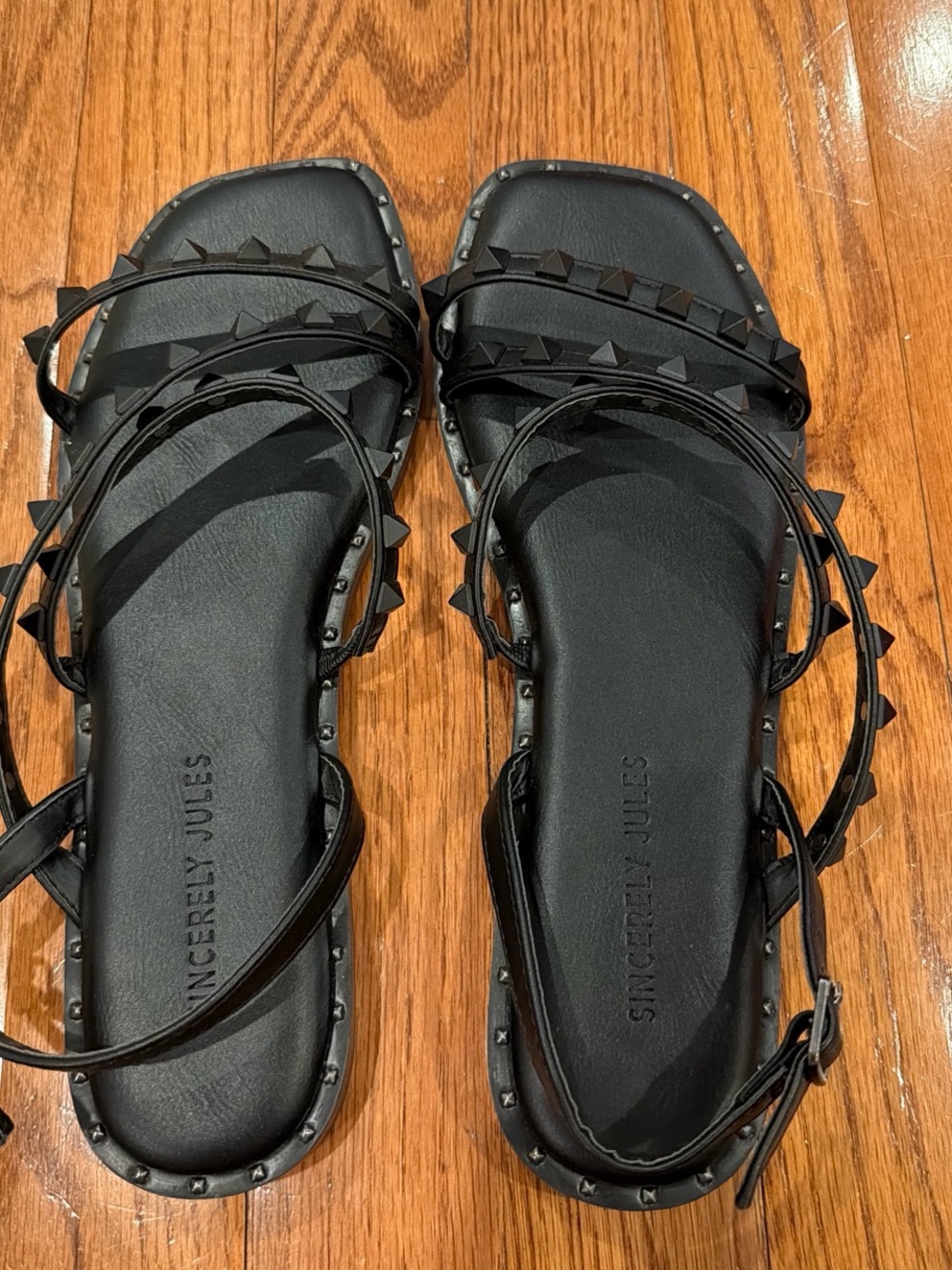 Sincerly Jules Black Pyramid-Stud Strappy Sandals